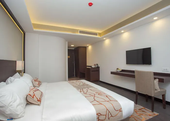 Hotel Mulberry 4*
