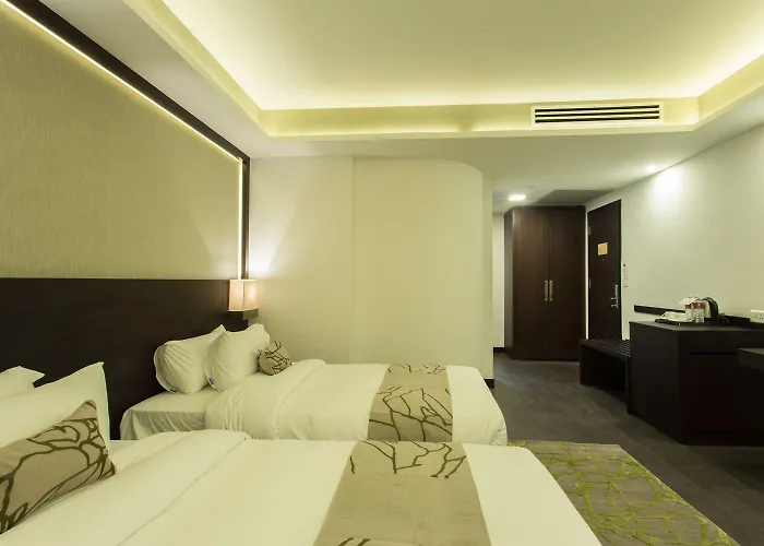 Hotel Mulberry 4*