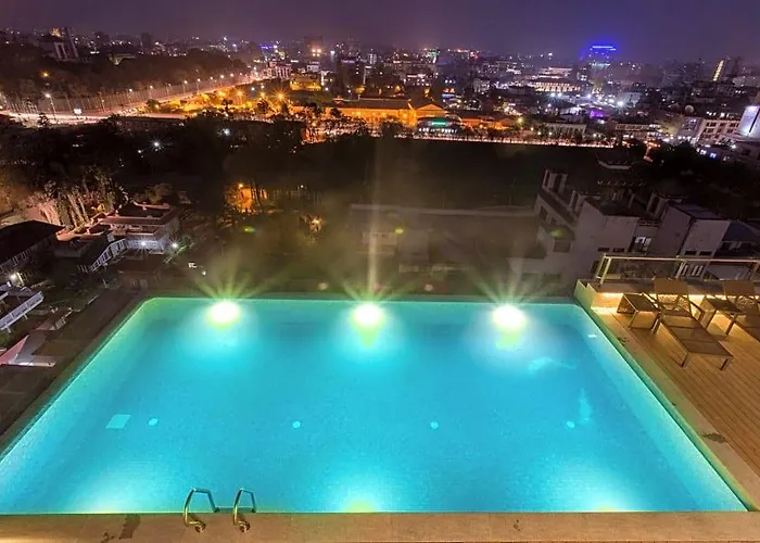 Mulberry Hotel 4*