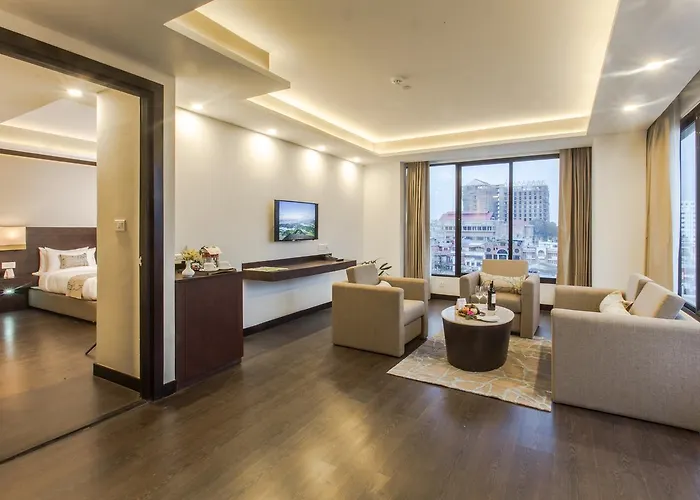 Mulberry Hotel